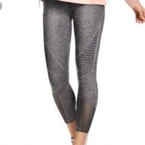 PINK by Victoria’s Secret Motto Legging